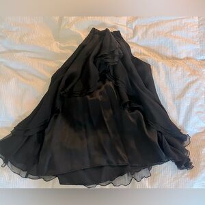 BEBE Silky, Flouncy Halter